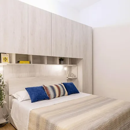Italian Experience- Atelier La Scala Apartment Florence Exterior photo