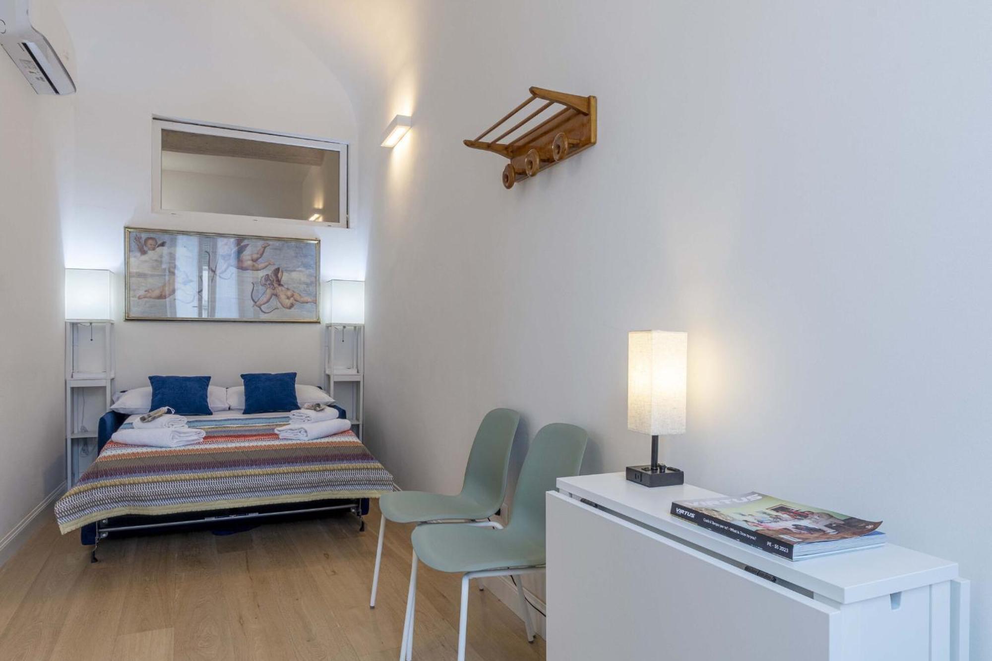 Italian Experience- Atelier La Scala Apartment
